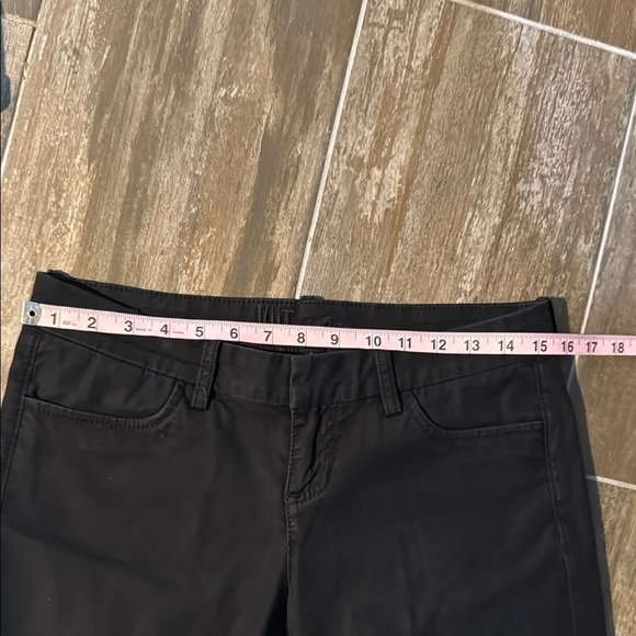 Kut from the Kloth Black Bermuda Shorts Versatile Style - Picture 7 of 15